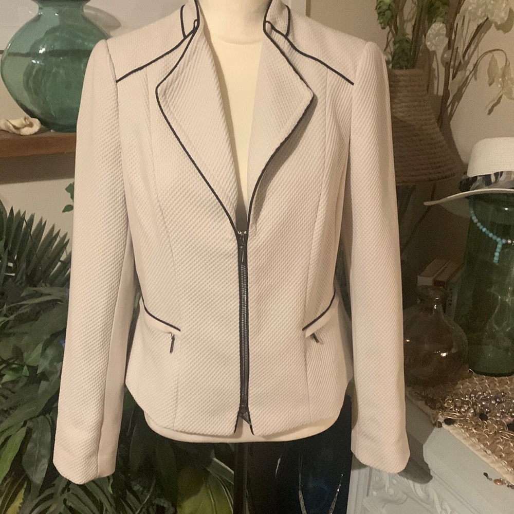 White House black market blazer size 10 NWT